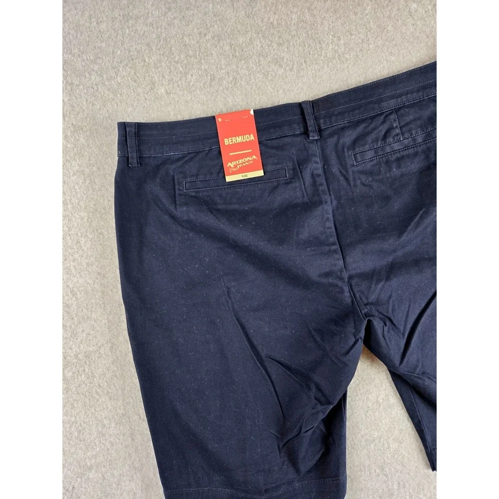 Arizona Jean Co Womens Bermuda Shorts Size 19 Navy Blue Khaki Twill Flat Front